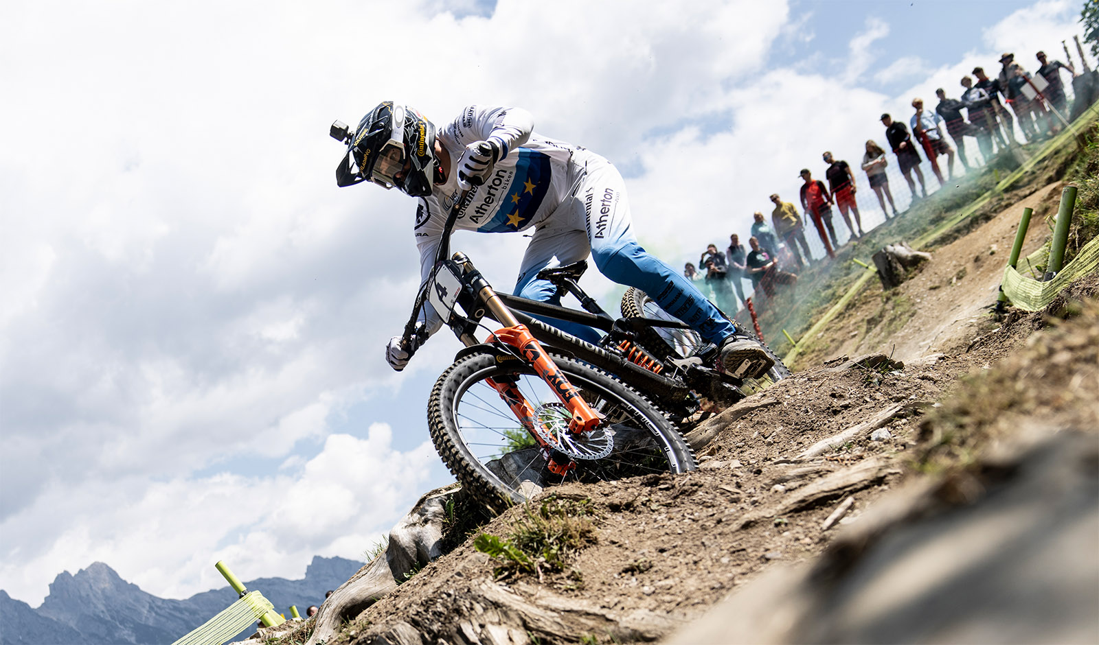 Andreas Kolb bei seiner Siegesfahrt 2023 - Foto: Stefan Voitl/Saalfelden-Leogang