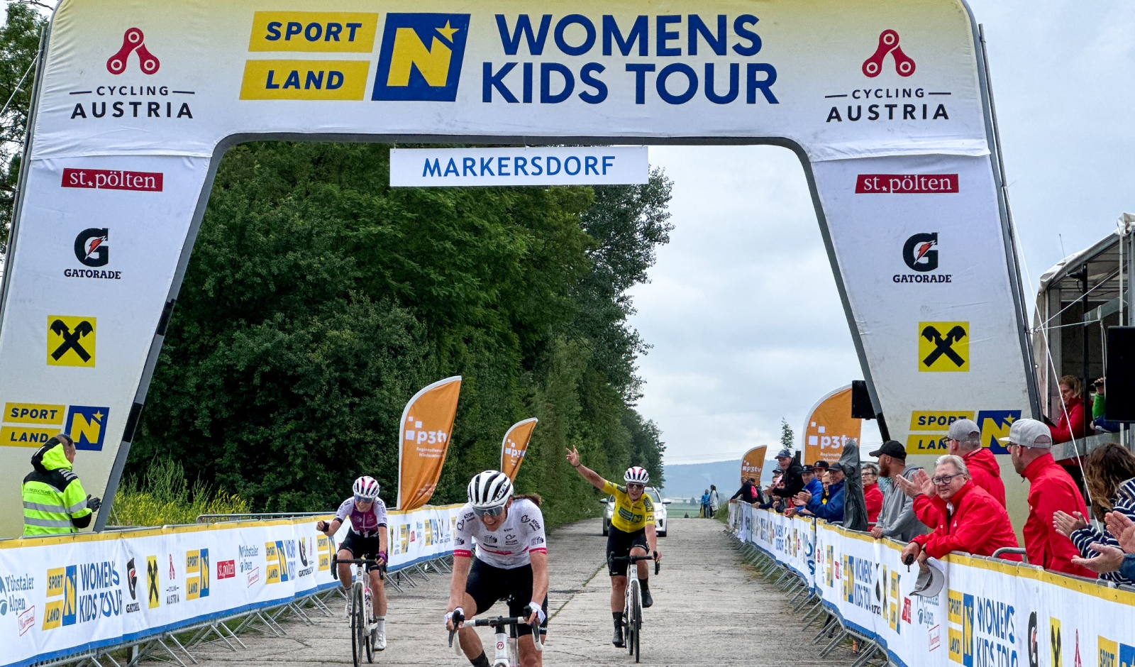 Polin Brzezna siegreich auf schneller zweiter N&Ouml; Womens Tour Etappe in Markersdorf