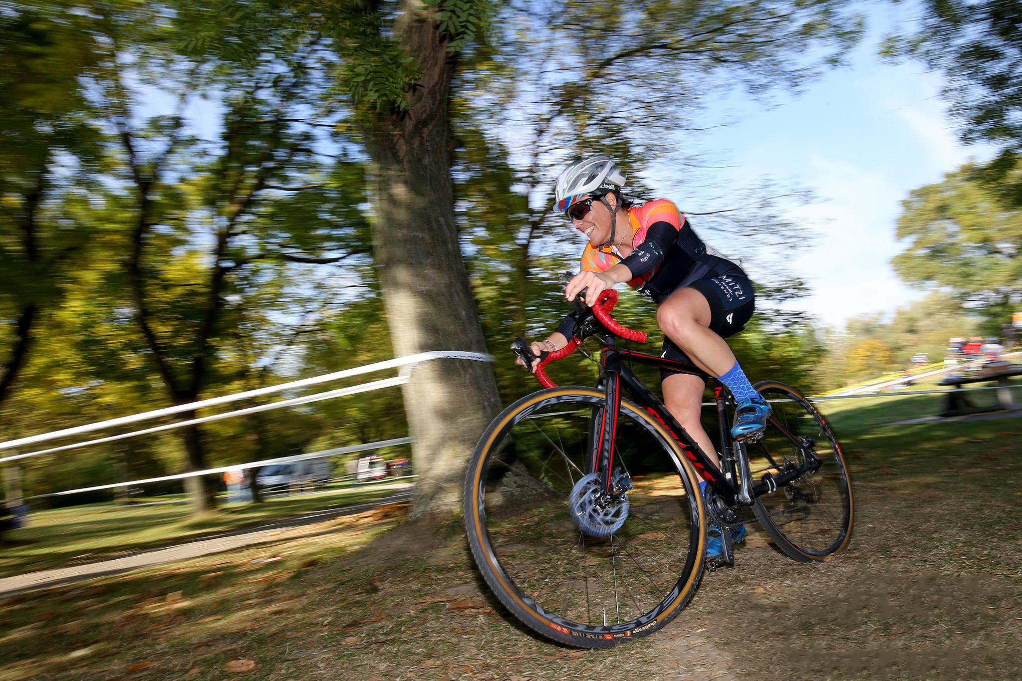 Stefanie Wacht, Obfrau des "Women&acute;s Cycling Club" in Aktion               Foto: E. Teubenbacher
