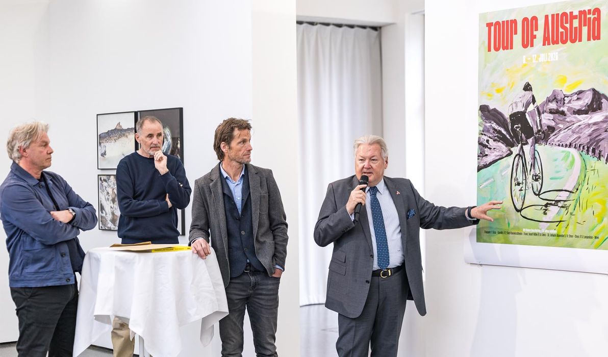 Thomas Pupp, G&uuml;nter Mayer, Gerrit Glomser und Harald Mayer (v.l.n.r.) bei der Pr&auml;sentation in Salzburg (Foto: EXPA Pictures/TOA)