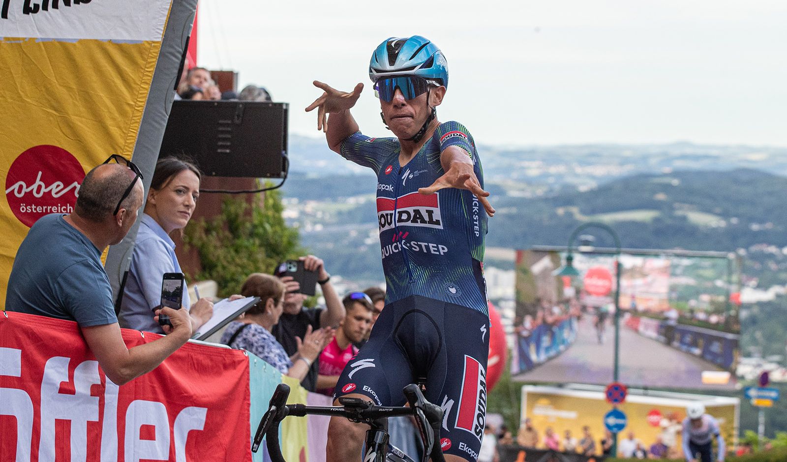 Henrique Bravo gewinnt den Auftakt der 16. O&Ouml; Rundfahrt am P&ouml;stlingberg (Foto: Peter Maurer)