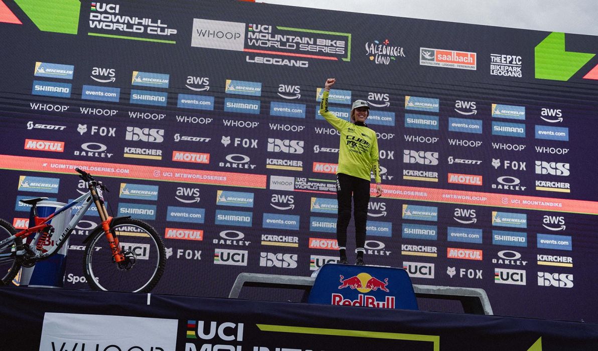 Rosa Zierl gewinnt den Weltcup in Saalfelden-Leogang bei den Juniorinnen (Foto: Monica Gasbichler)