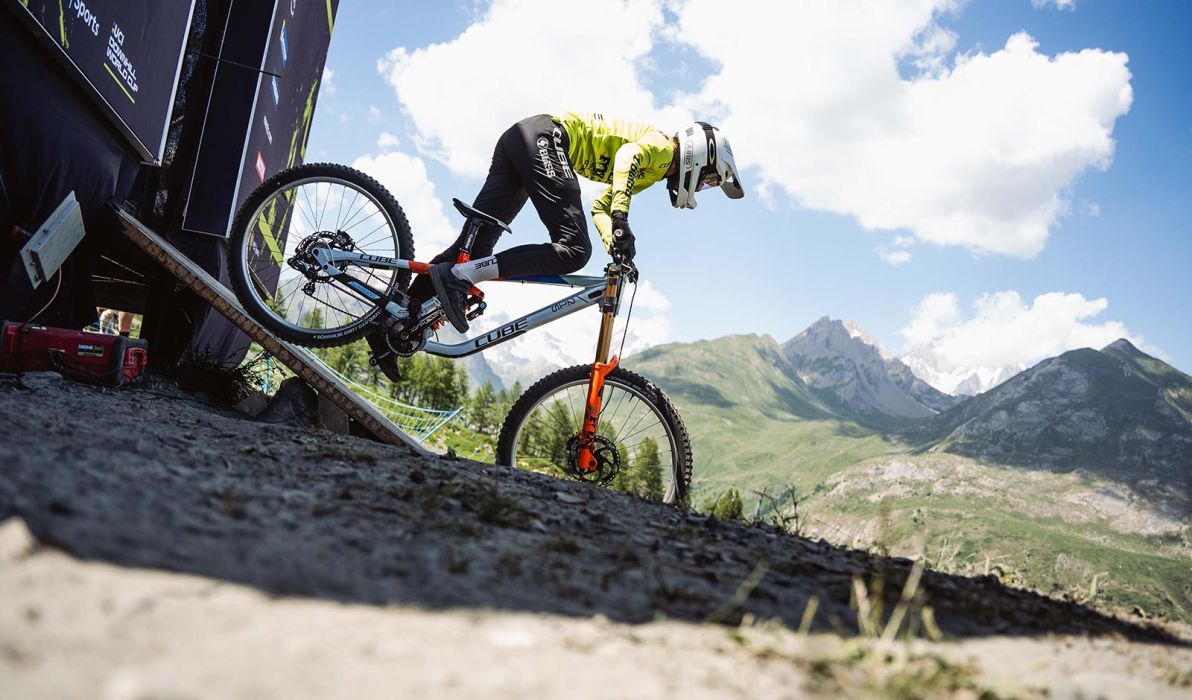Rosa Zierl geht als Leaderin des Weltcups und Schnellste der Qualifikation in das Finale am Sonntag (Foto: Monica Gasbichler)