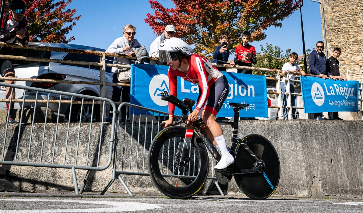 Christina Schweinberger im Einzelzeitfahren der Europameisterschaften in der Ard&egrave;che (Foto: Arne Mill)